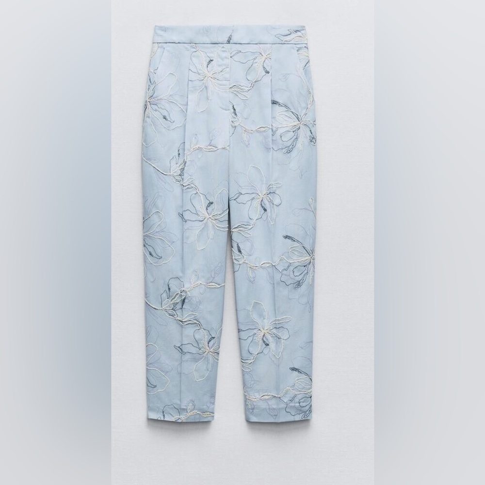ZARA Light Blue Floral Embroidered Ankle Pants size small